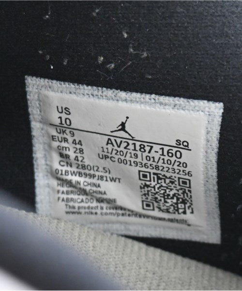 NIKE รองเท้าผ้าใบ