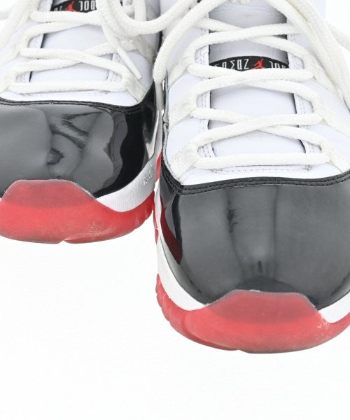 NIKE รองเท้าผ้าใบ