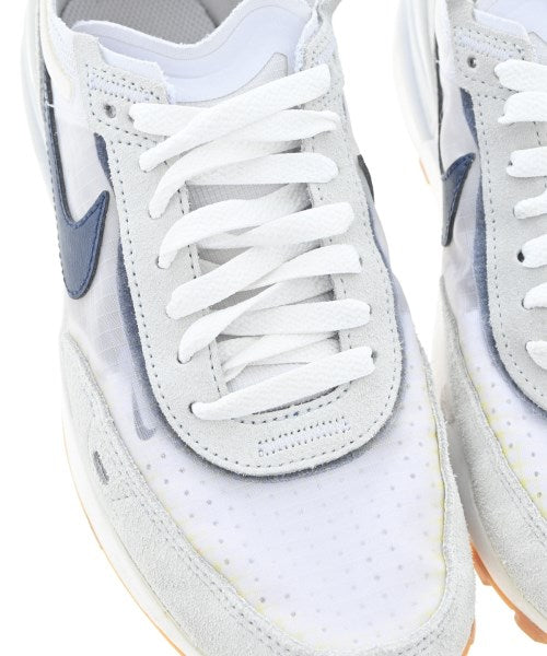 NIKE รองเท้าผ้าใบ