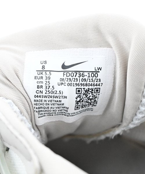 NIKE รองเท้าผ้าใบ