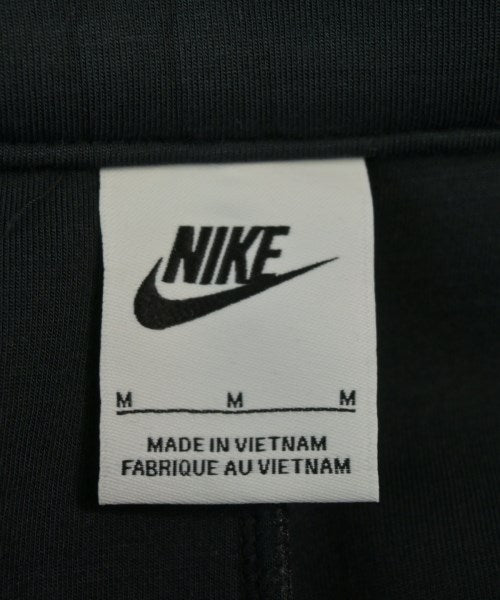 NIKE กางเกงขาสั้น