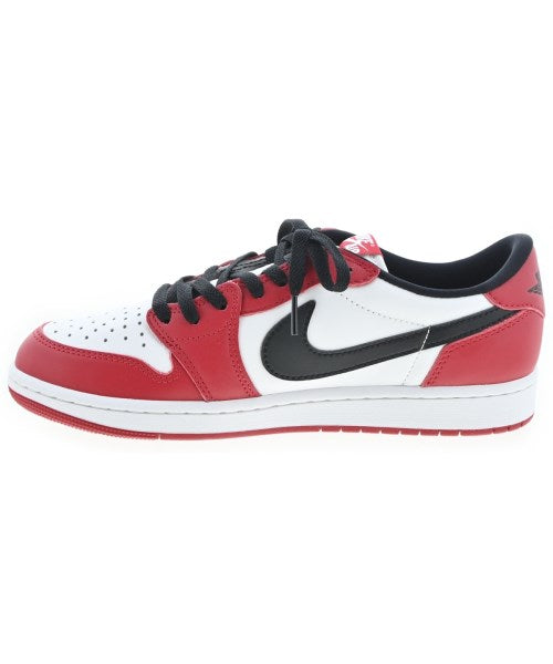 NIKE รองเท้าผ้าใบ