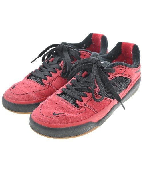 NIKE รองเท้าผ้าใบ