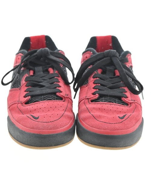 NIKE รองเท้าผ้าใบ