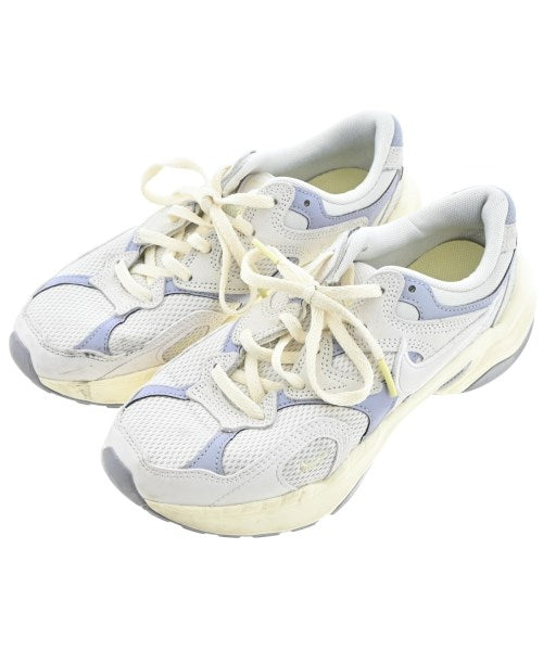 NIKE รองเท้าผ้าใบ