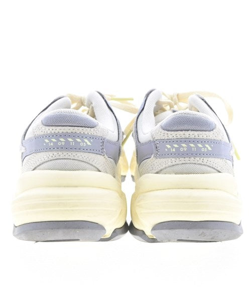 NIKE รองเท้าผ้าใบ