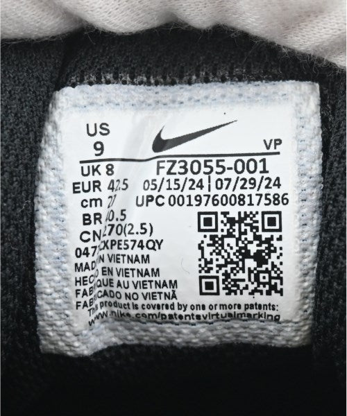 NIKE รองเท้าผ้าใบ