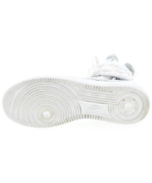 NIKE รองเท้าผ้าใบ