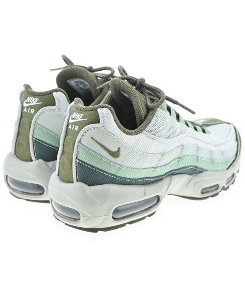 NIKE รองเท้าผ้าใบ