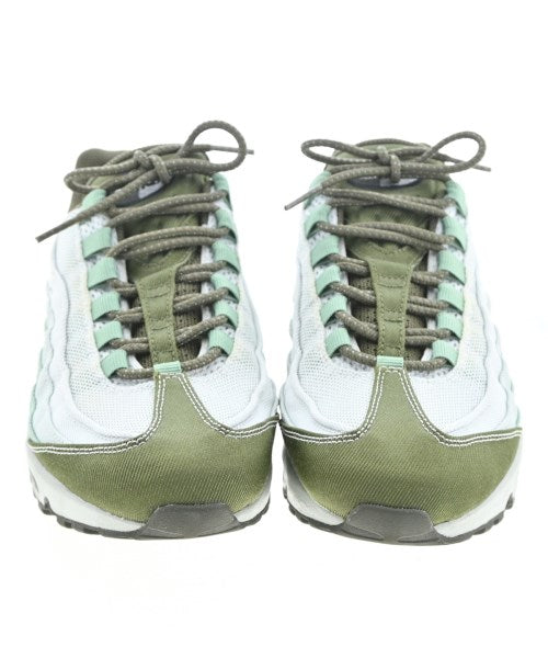 NIKE รองเท้าผ้าใบ