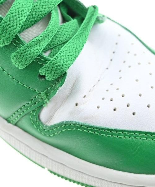 NIKE รองเท้าผ้าใบ