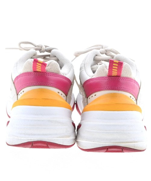 NIKE รองเท้าผ้าใบ