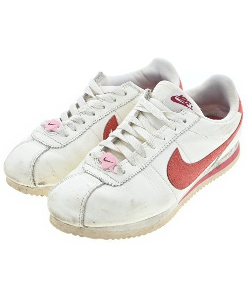 NIKE รองเท้าผ้าใบ