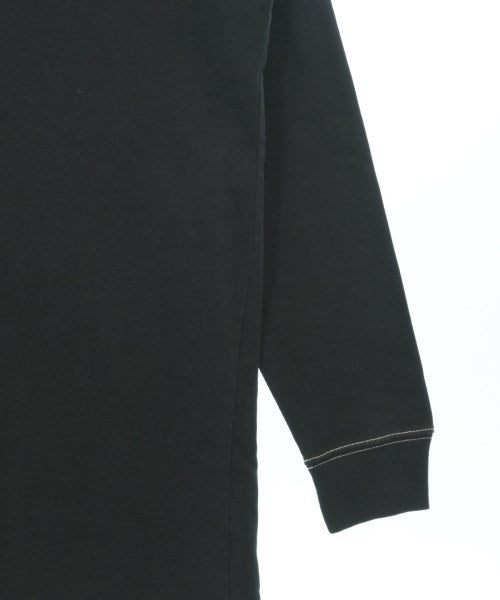 NIKE เสื้อยืด/เสื้อท็อปส์
