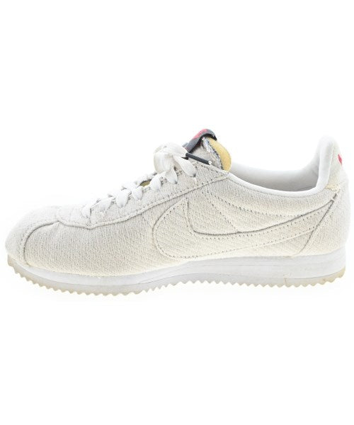 NIKE รองเท้าผ้าใบ