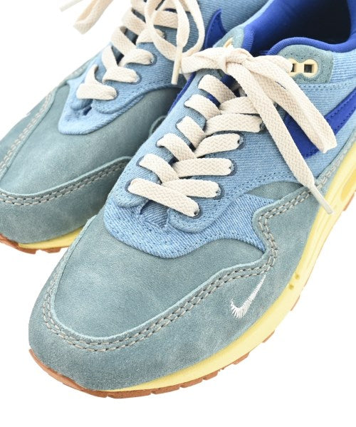 NIKE รองเท้าผ้าใบ