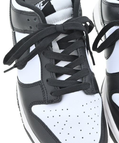 NIKE รองเท้าผ้าใบ