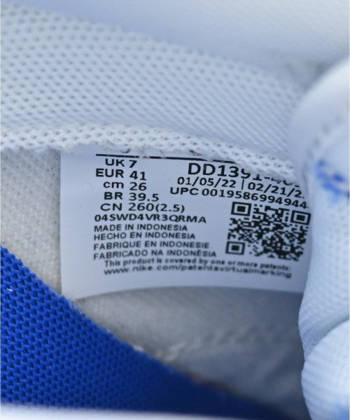NIKE รองเท้าผ้าใบ
