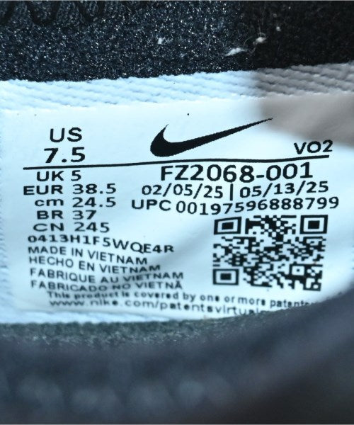 NIKE รองเท้าผ้าใบ