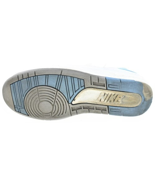 NIKE รองเท้าผ้าใบ