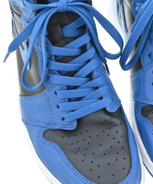 NIKE รองเท้าผ้าใบ