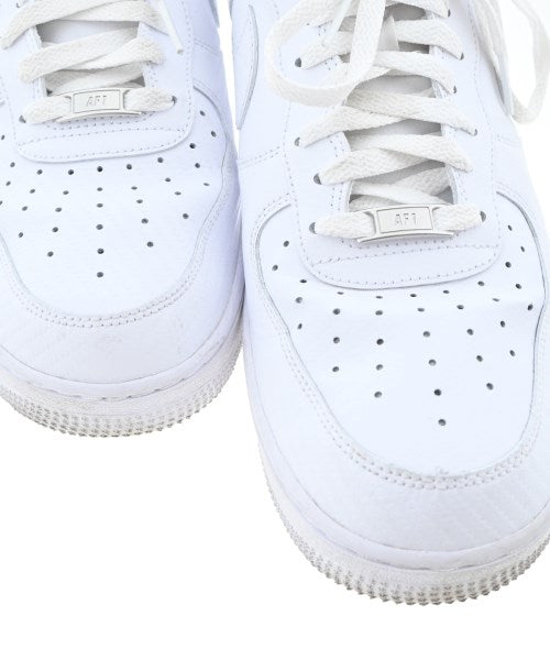 NIKE รองเท้าผ้าใบ