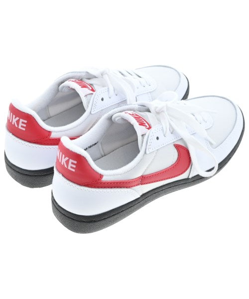 NIKE รองเท้าผ้าใบ