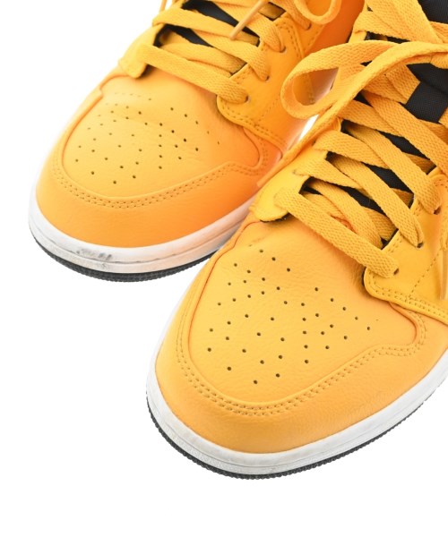 NIKE รองเท้าผ้าใบ