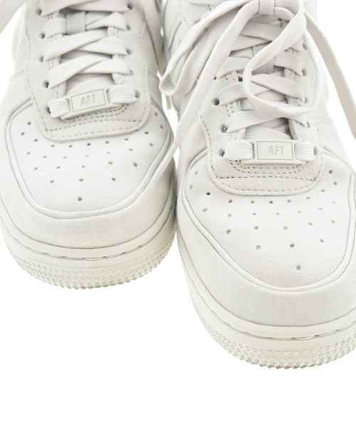 NIKE รองเท้าผ้าใบ