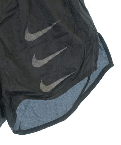 NIKE กางเกงขาสั้น