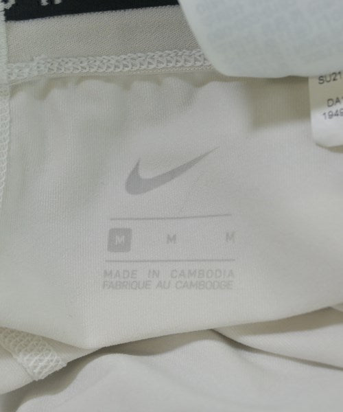 NIKE กางเกงขาสั้น