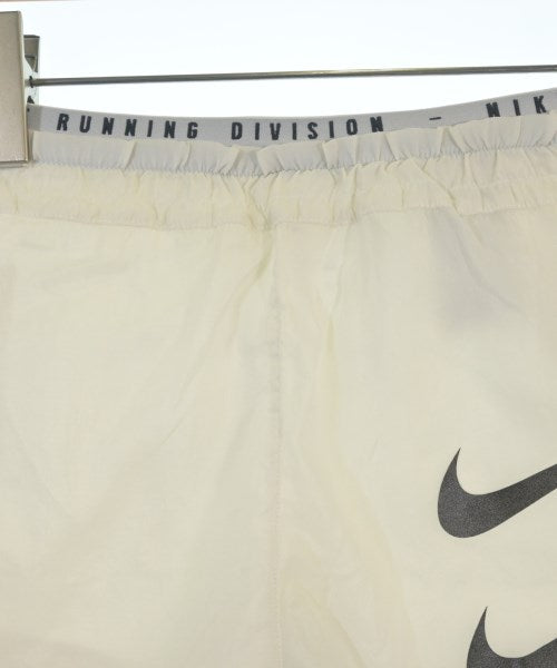 NIKE กางเกงขาสั้น