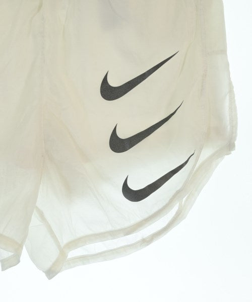NIKE กางเกงขาสั้น