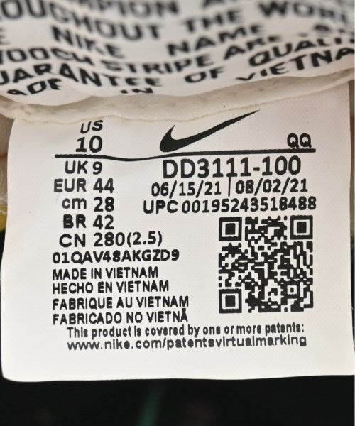NIKE รองเท้าผ้าใบ