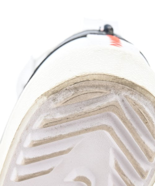 NIKE รองเท้าผ้าใบ