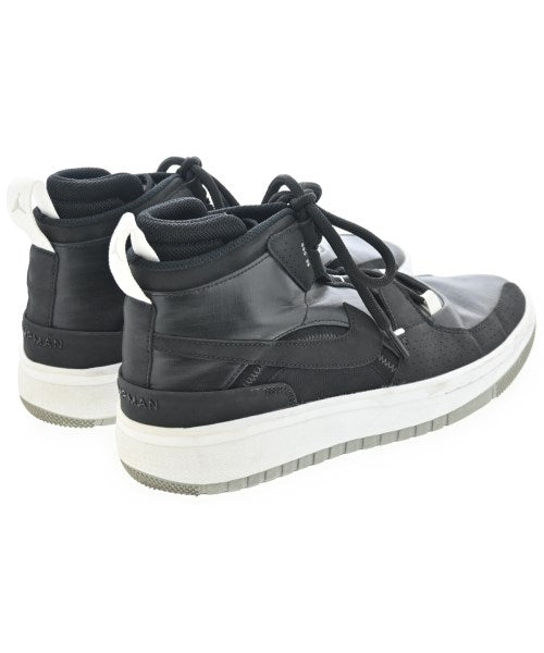 NIKE รองเท้าผ้าใบ