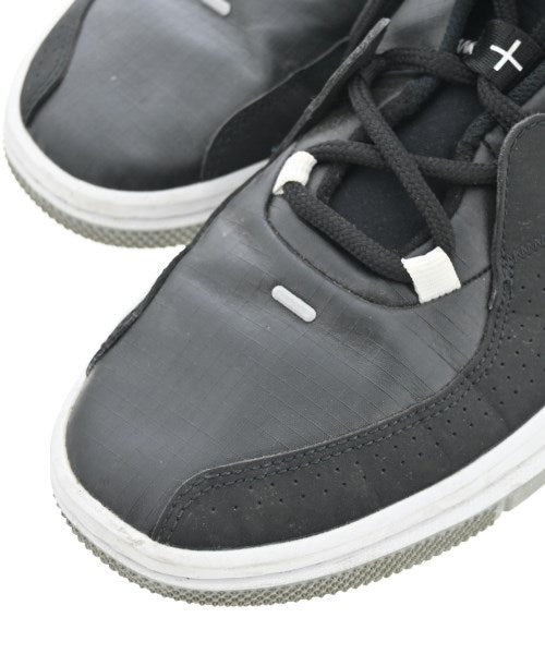NIKE รองเท้าผ้าใบ