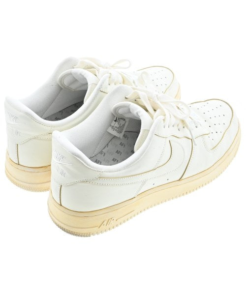 NIKE รองเท้าผ้าใบ