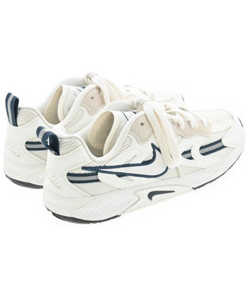 NIKE รองเท้าผ้าใบ