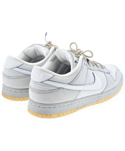 NIKE รองเท้าผ้าใบ