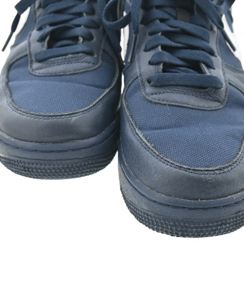NIKE รองเท้าผ้าใบ