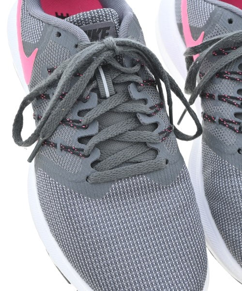 NIKE รองเท้าผ้าใบ