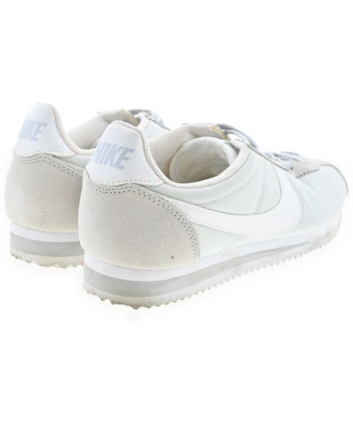 NIKE รองเท้าผ้าใบ