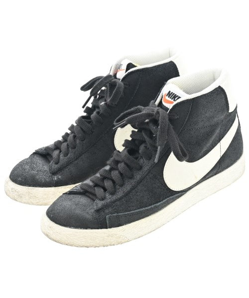 NIKE รองเท้าผ้าใบ