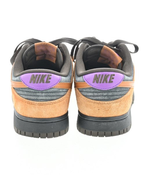 NIKE รองเท้าผ้าใบ