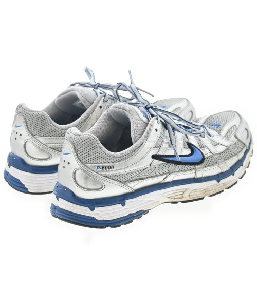 NIKE รองเท้าผ้าใบ