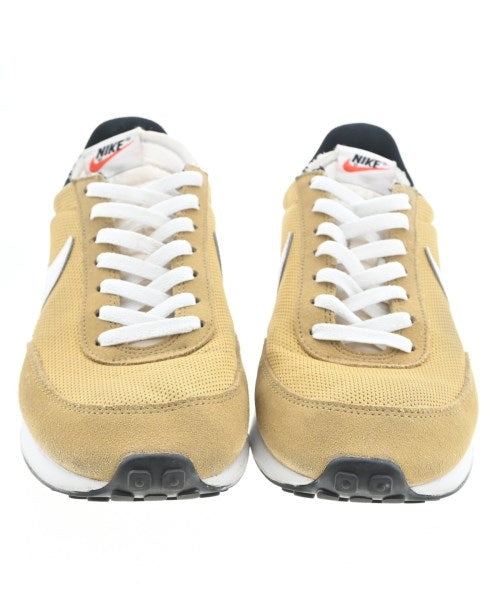 NIKE รองเท้าผ้าใบ