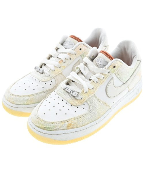 NIKE รองเท้าผ้าใบ