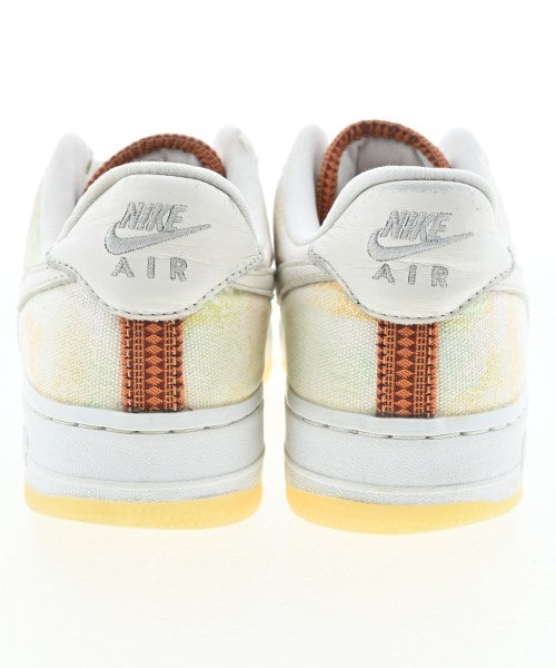 NIKE รองเท้าผ้าใบ