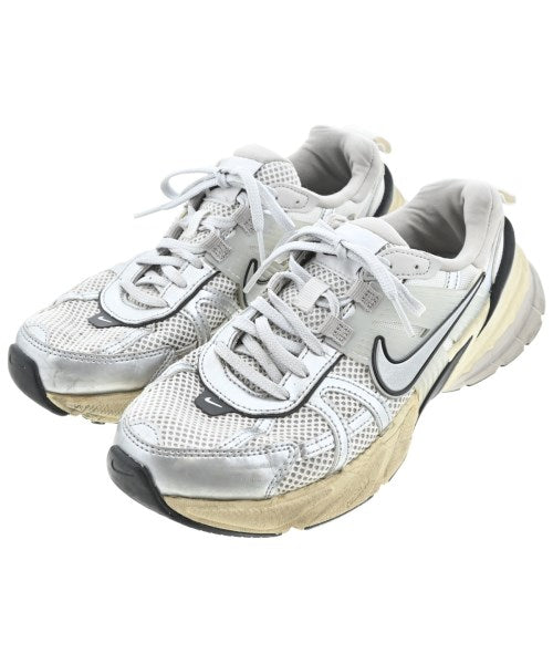 NIKE รองเท้าผ้าใบ